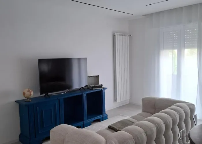 D'anna's شقة إيمولا